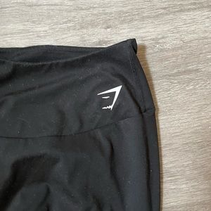 black gymshark training leggings